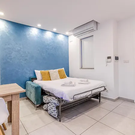 Large Penthouse With Spacious Terrace In By 360 Estates *