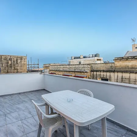 Large Penthouse With Spacious Terrace In By 360 Estates